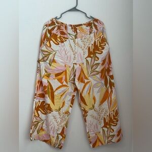 TAHARI Wide Leg Cropped Pants